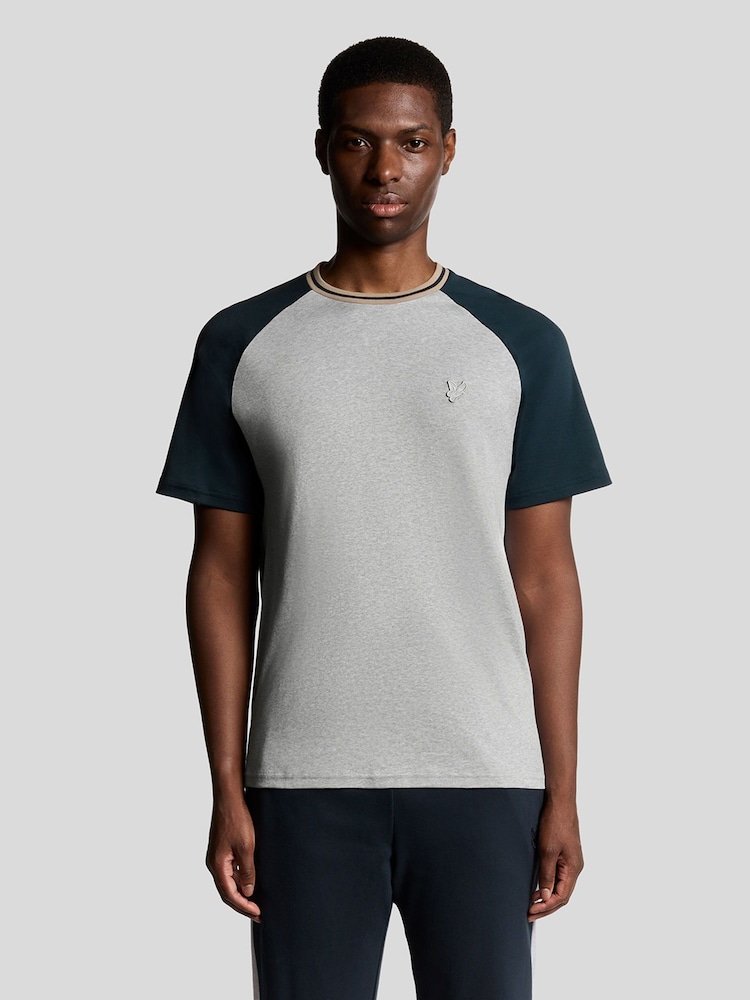 Lyle & Scott Grey Interlock Contrast Raglan T-Shirt - Image 1 of 6