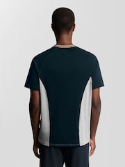 Lyle & Scott Grey Interlock Contrast Raglan T-Shirt - Image 2 of 6