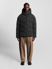 Lyle & Scott Black Welded Wadding Jacket - Image 3 of 7