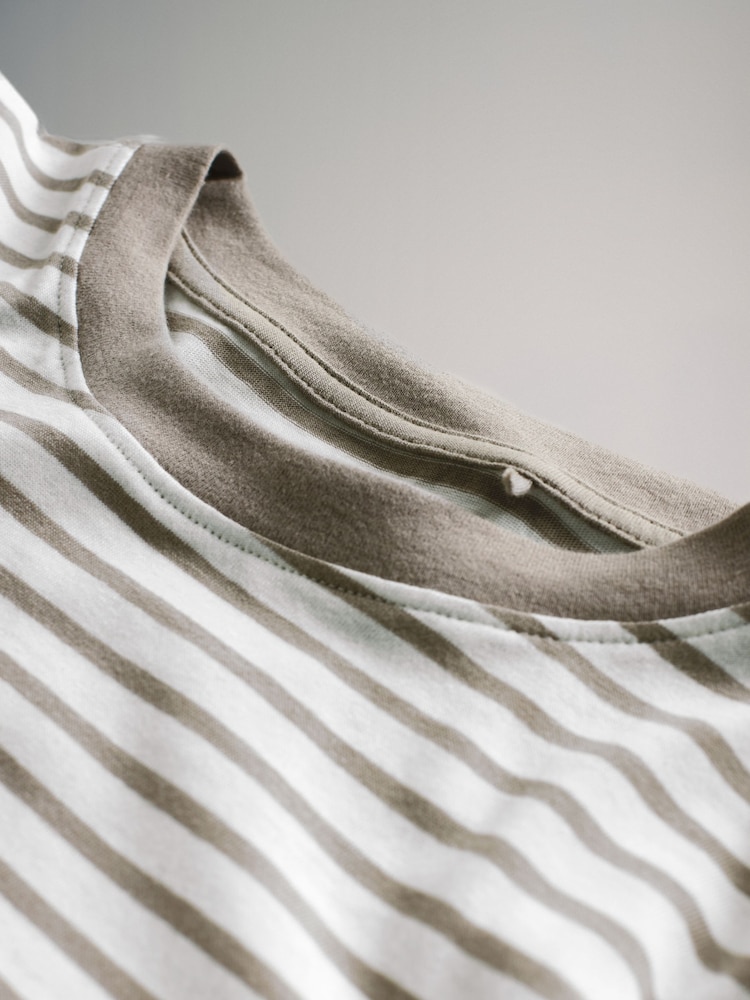 The Set Khaki Green/Taupe Brown/Stripe/Cream 4 Pack Relaxed Long Sleeve T-Shirts - Image 7 of 7 The Set Khaki Green/Taupe Brown/Stripe/Cream 4 Pack Relaxed Long Sleeve T-Shirts - Image 7 of 7