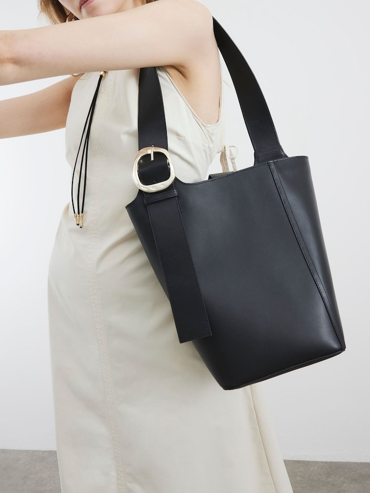 River Island Leather Bucket Bag - Image 6 of 6