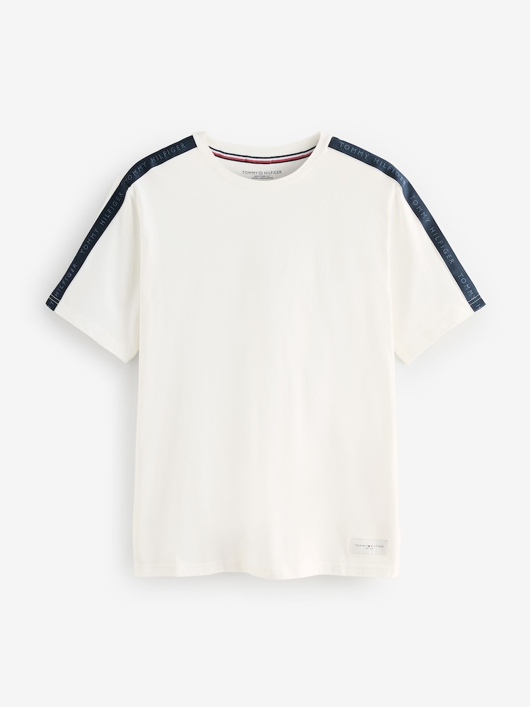 Tommy Hilfiger 100% Cotton Established Stripe Sleeve Lounge T-Shirt - صورة 5 من 5