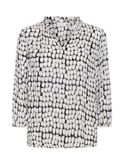 Kaffe KAedita Amber V-Neck 3/4 Sleeve Black Blouse - Image 5 of 6