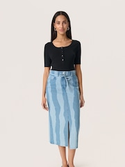 Soaked in Luxury Blue 100% Cotton Maisa Midi Denim Skirt - Image 3 of 6