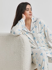 Simply Be Pretty Secrets Supersoft Button Through Pyjamas Set - صورة 2 من 4