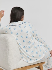 Simply Be Pretty Secrets Supersoft Button Through Pyjamas Set - صورة 3 من 4
