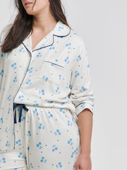 Simply Be Pretty Secrets Supersoft Button Through Pyjamas Set - صورة 4 من 4