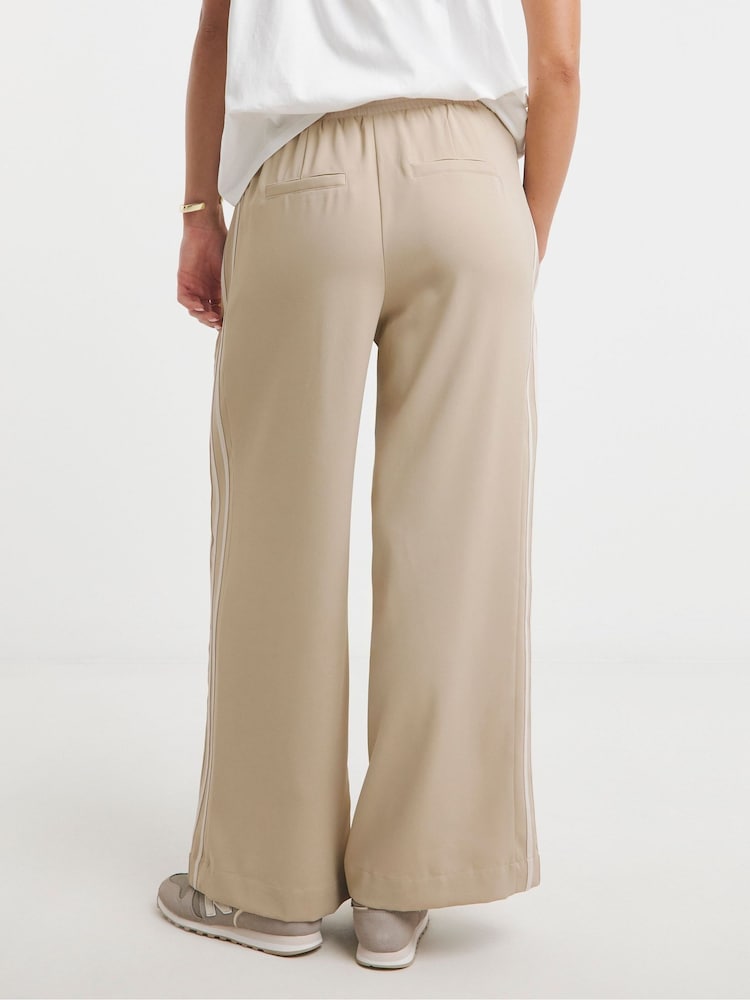 Simply Be Natural Contrast Waist Side Stripe Wide Leg Trousers - Image 2 of 4