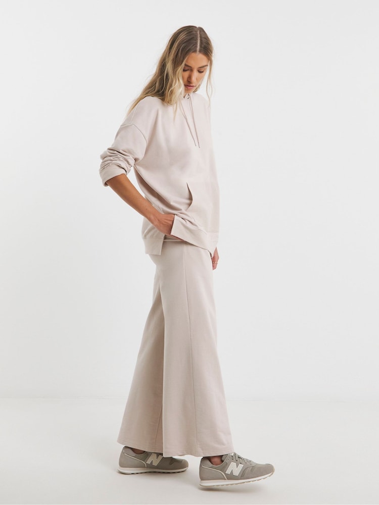 Simply Be Cream Reverse Loopback Detail Wide Leg Joggers - Image 2 of 4