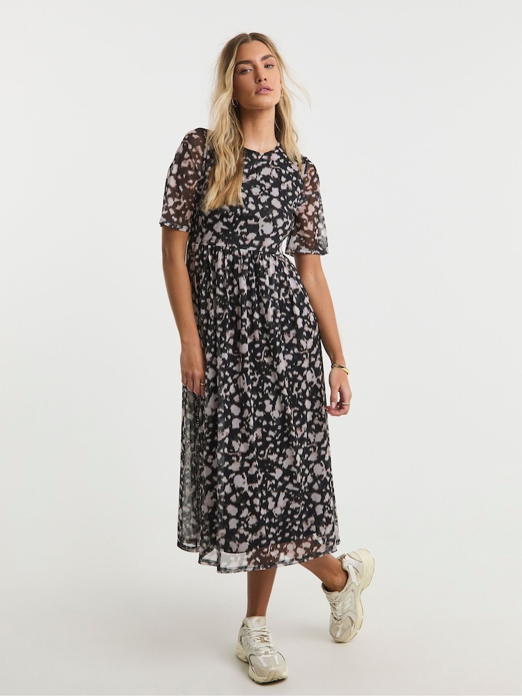 Simply Be Black Mesh Short Sleve Midi Dress - Image 1 of 4