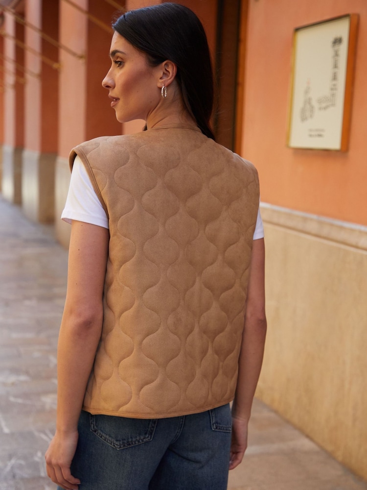 Threadbare Brown Suedette Onion Quilted Gilet - Image 2 of 4
