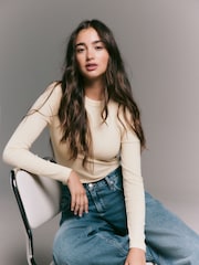 Butter Yellow Long Sleeve Crew Neck T-Shirt - Image 3 of 4