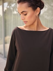 Chocolate Brown Long Sleeve N.Premium Crew Neck Supima T-Shirt - Image 4 of 4