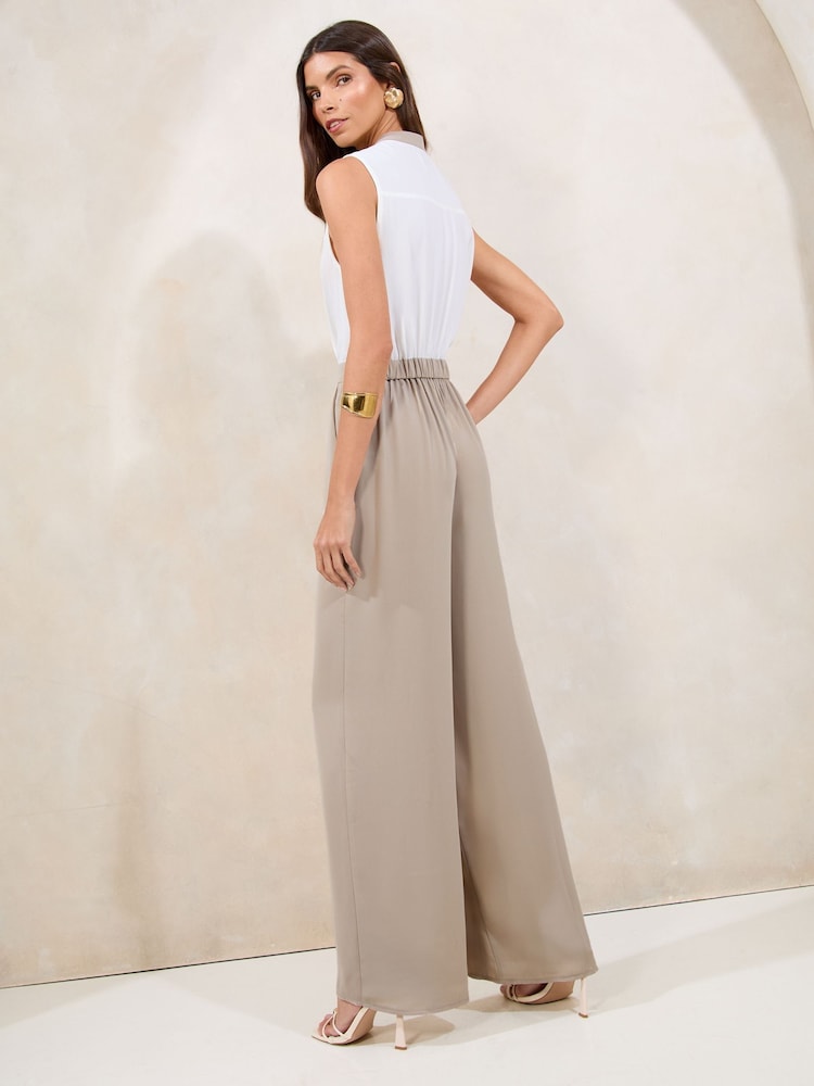Lipsy Neutral Sleeveless V-Neck Utility Jumpsuit - Image 4 of 4