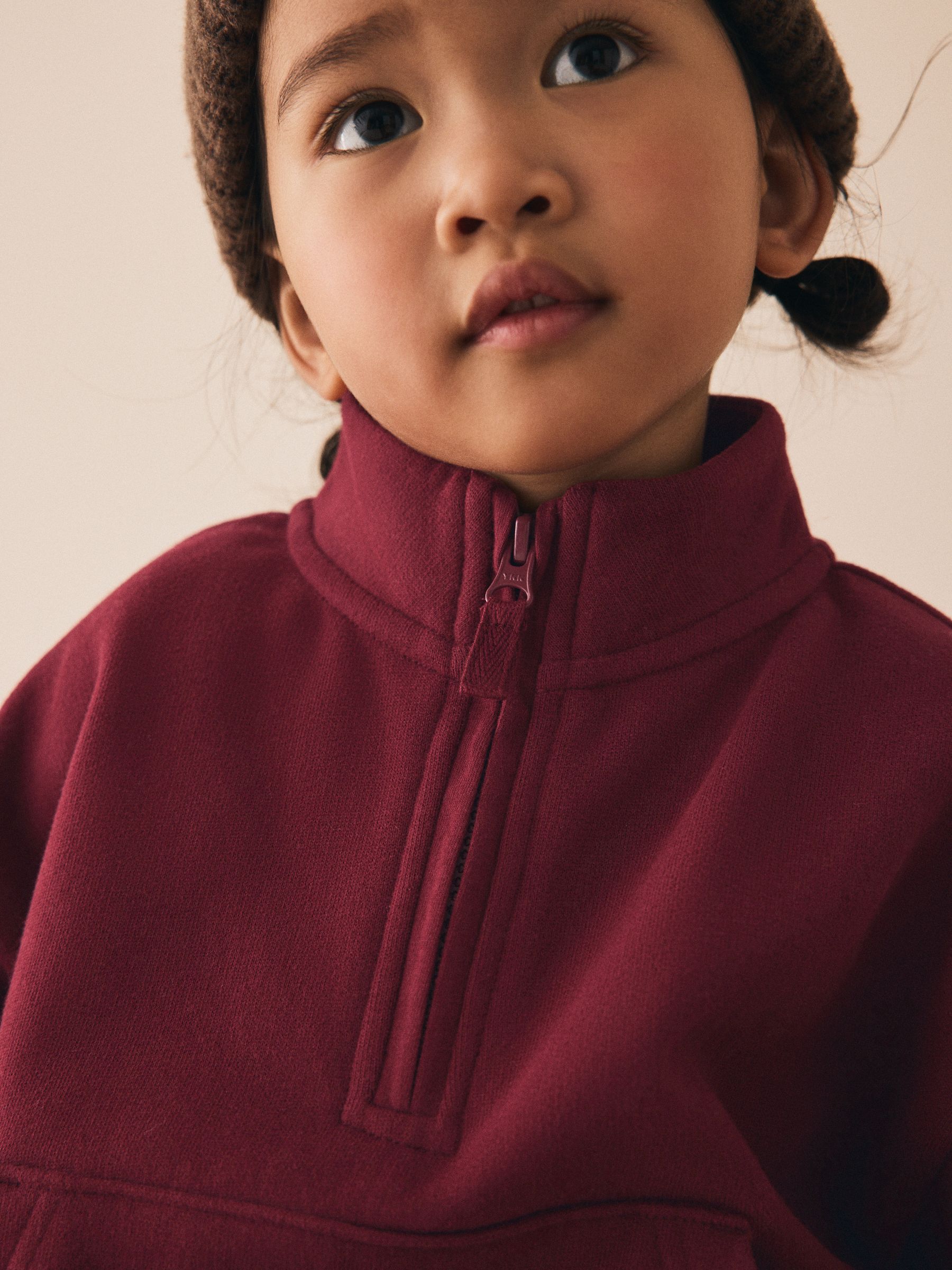 n‪‪❤︎‬ JACK MET CONTRASTERENDE KRAAG - Roomkleur | ZARA Nederland / The