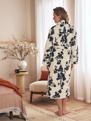 Bath & Body Works Monochrome Floral Hallowen Cosy Robe - Image 3 of 4