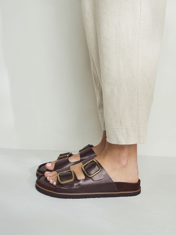 Čokoladno rjava usnjena - Forever Comfort® Premium Double Strap Footbed sandali - Slika 2 iz 7 Čokoladno rjava usnjena - Forever Comfort® Premium Double Strap Footbed sandali - Slika 2 iz 7