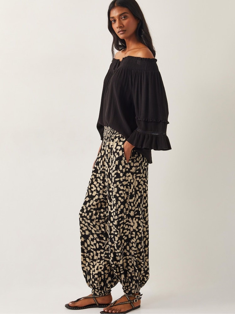 Monsoon Ania Batik Print Trousers - Imagen 1 de 6 Monsoon Ania Batik Print Trousers - Imagen 1 de 6