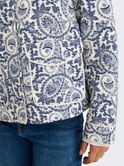 ONLY Blue Tile Pattern Quilted Jacket - Image 6 of 8