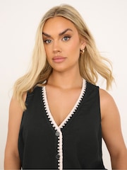 Yours Curve Black Blanket Stitch Vest - Image 4 of 5