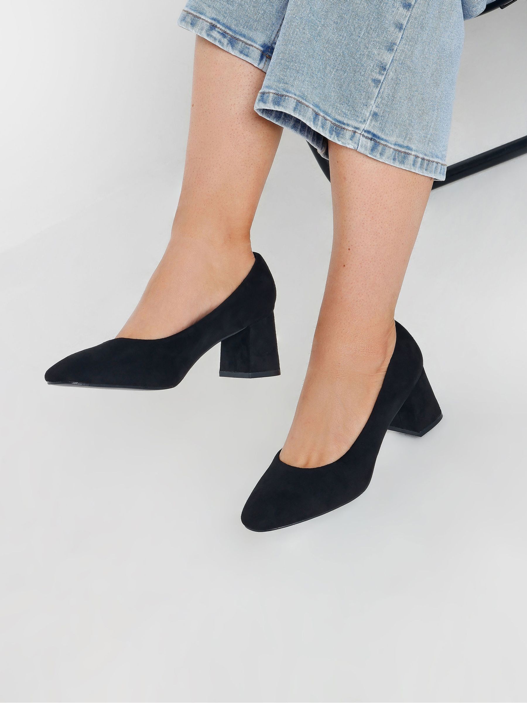 Yours Curve Women's Black Extra Wide Fit Round Toe Mid Block Courts