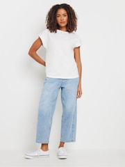 M&Co White Crew Grown On Sleeve T-Shirts 3 Pack - Image 4 of 5