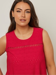 Yours Curve Red Daisy Crochet Broderie Vest - Image 4 of 5