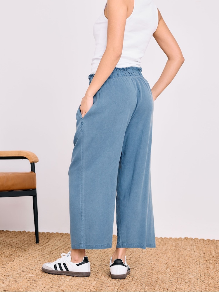 PixieGirl Petite Blue Acid Wash Cropped 100% Cotton Trousers - Image 2 of 5