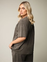 Yours Curve Brown 100% Cotton Acid Wash T-Shirt - Image 3 of 5