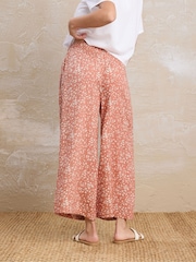 PixieGirl Petite Orange 100% Cotton Ditsy Belt Wide Leg Cropped Trousers - Image 3 of 5