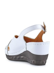 Blanco - Pavers Cushioned Smart Slingback Sandals - Imagen 3 de 5