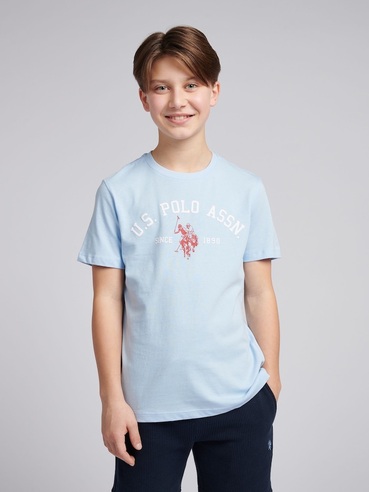 Синий - US Polo Assn. Футболка из 100% хлопка для мальчиков с принтом арочного принта - Изображение 1 из 7
