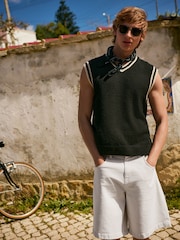 Black Regular Fit EDIT Tipped Knitted V-Neck Tank - Image 4 of 8