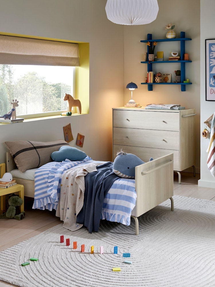 Mamas & Papas Parchment Kinlay Nursery Cot Bed - Image 2 of 9