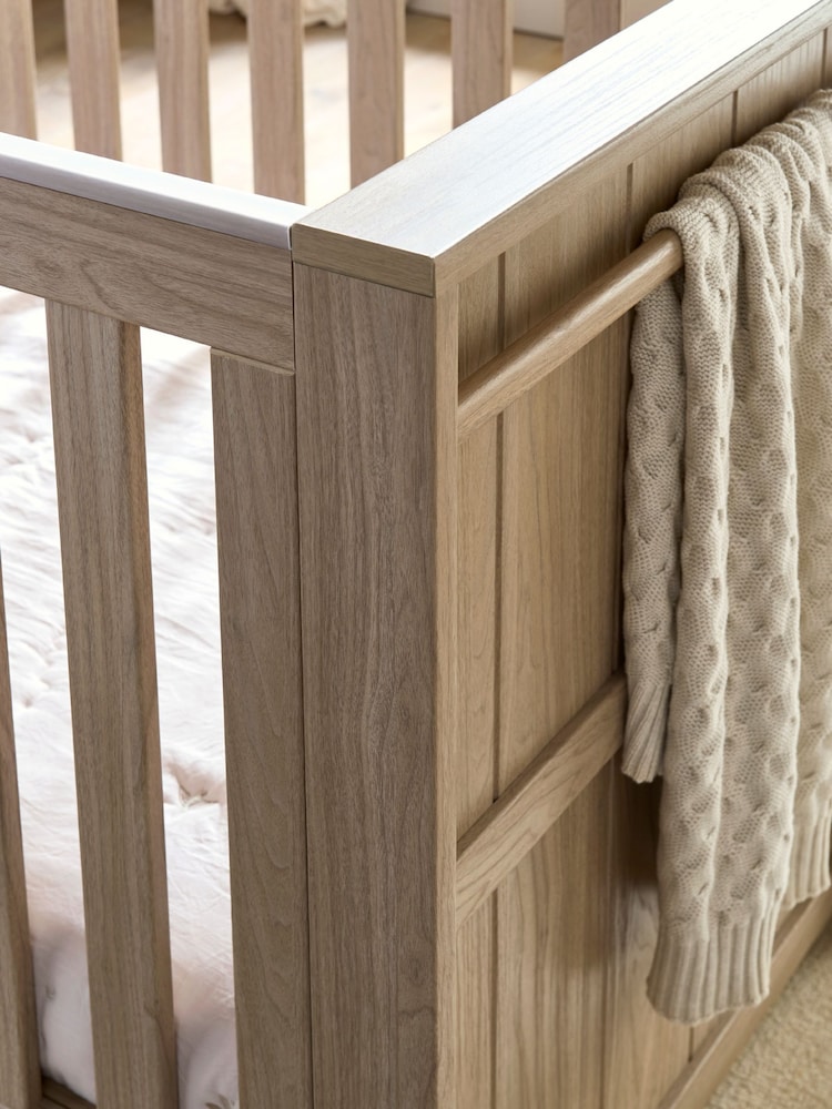 Mamas & Papas Natural Oak Franklin Cot Bed - Image 2 of 9