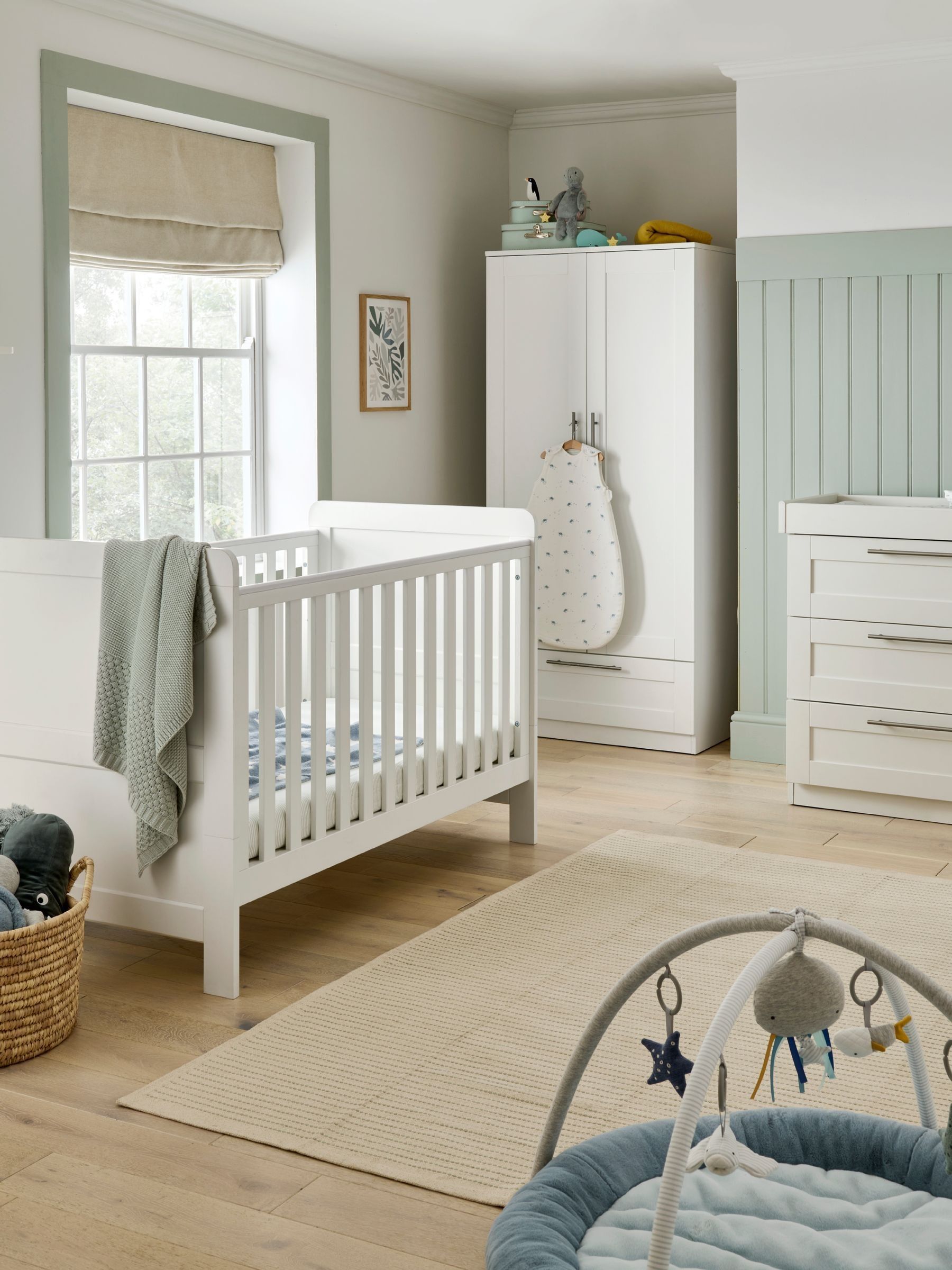 Mamas & Papas Hampden Nursery Dresser with Changing Top, White, 89.1cm x 55.3cm x 95.9cm - Image 2
