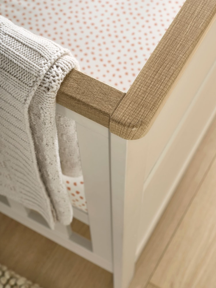 Mamas & Papas Pebble Natural Wedmore Nursery Cot Bed - Image 2 of 6