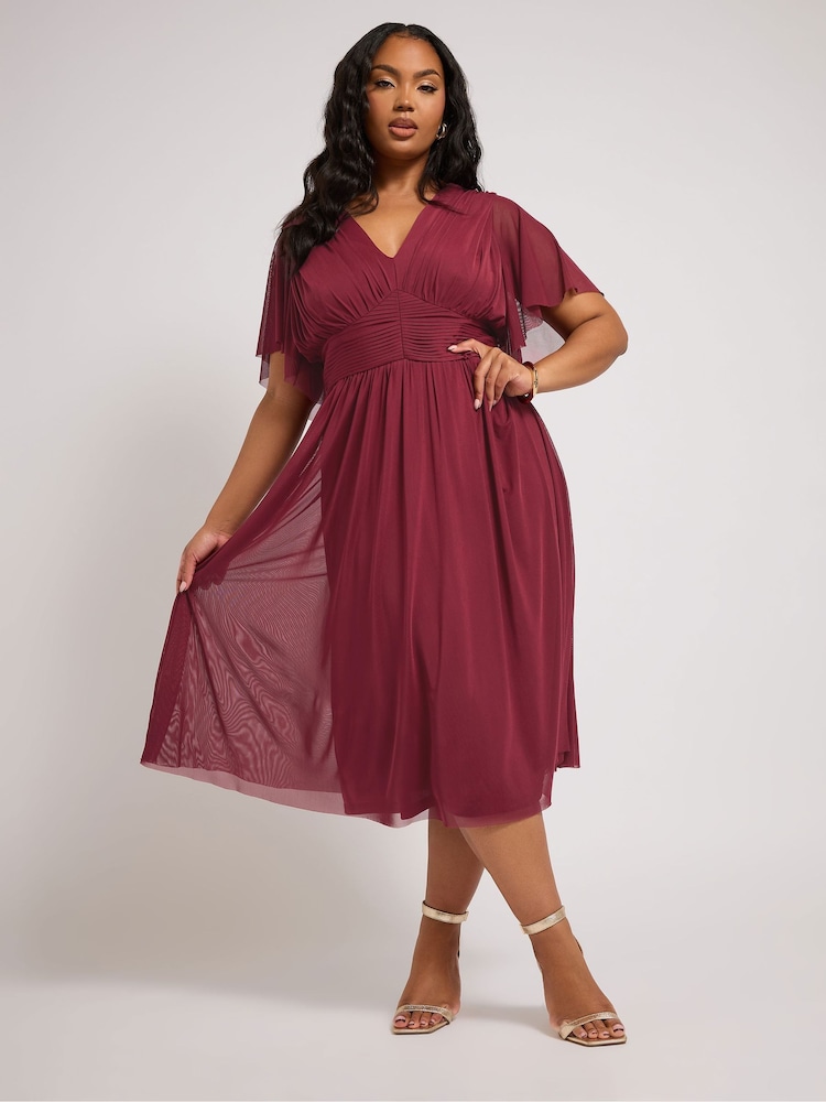 Yours Curve Red London Pleated Gathered V-Neck Dress - Image 2 of 9