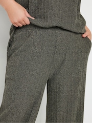 Yours Curve Green Knitted Co-ord Trousers - Image 4 of 5
