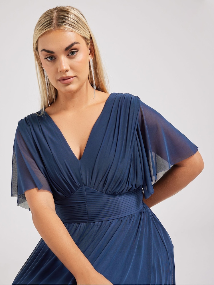 Yours Curve Blue London Pleated Gathered V-Neck Dress - Image 4 of 5
