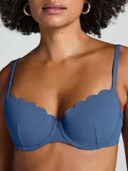 Hunkemoller Scallop Padded Underwired Black Bikini Top - Image 3 of 5