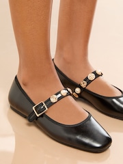 Lipsy Patent Charm Strap Detail Mary Jane Ballerinas Shoes - صورة 1 من 5
