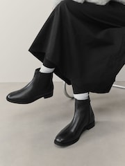 Cuero negro - Botines Chelsea de Forever Comfort® - Imagen 1 de 9