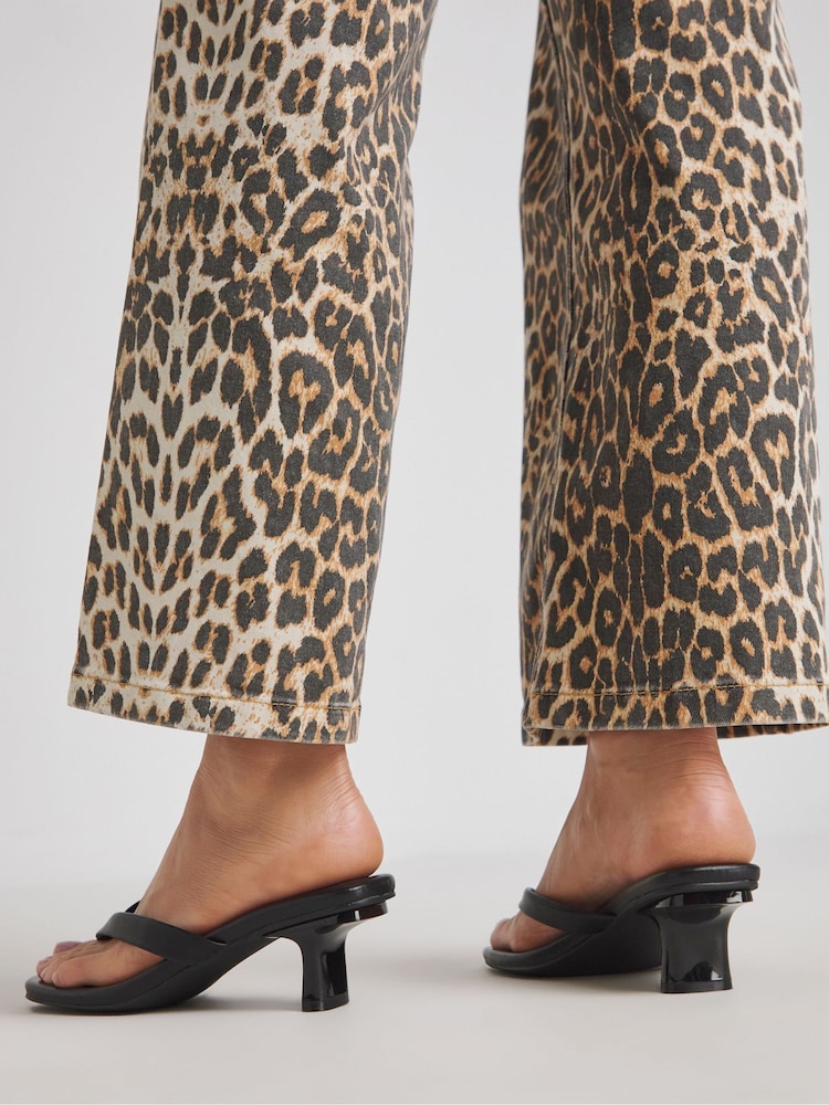 Simply Be Black Wide Fit Toe Post Kitten Heels - Image 3 of 4