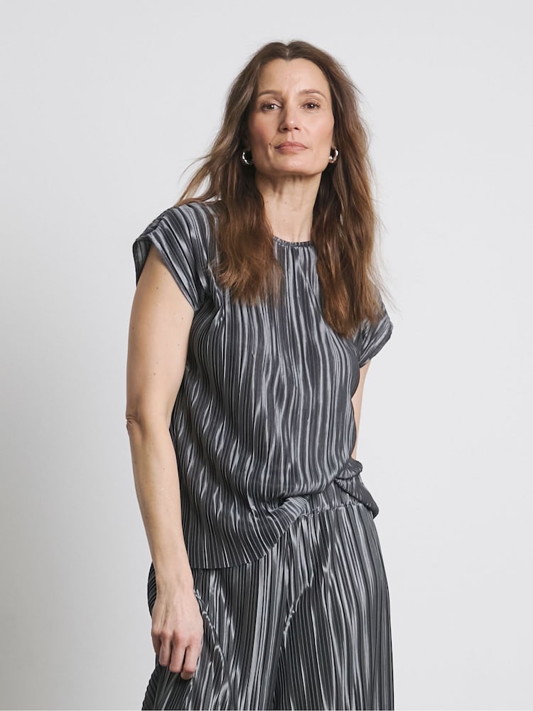Joanna Hope Grey Plisse Top - Image 1 of 4