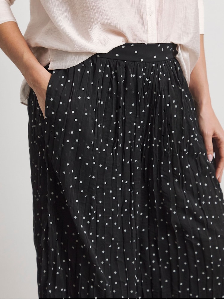Joanna Hope Crinkle Chiffon Pleated Black Trousers - Image 4 of 4