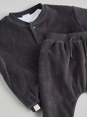 Preto/Branco - Baby Velour Jacket, Top and Joggers Set (0mths-2yrs) - Imagem 14 de 14