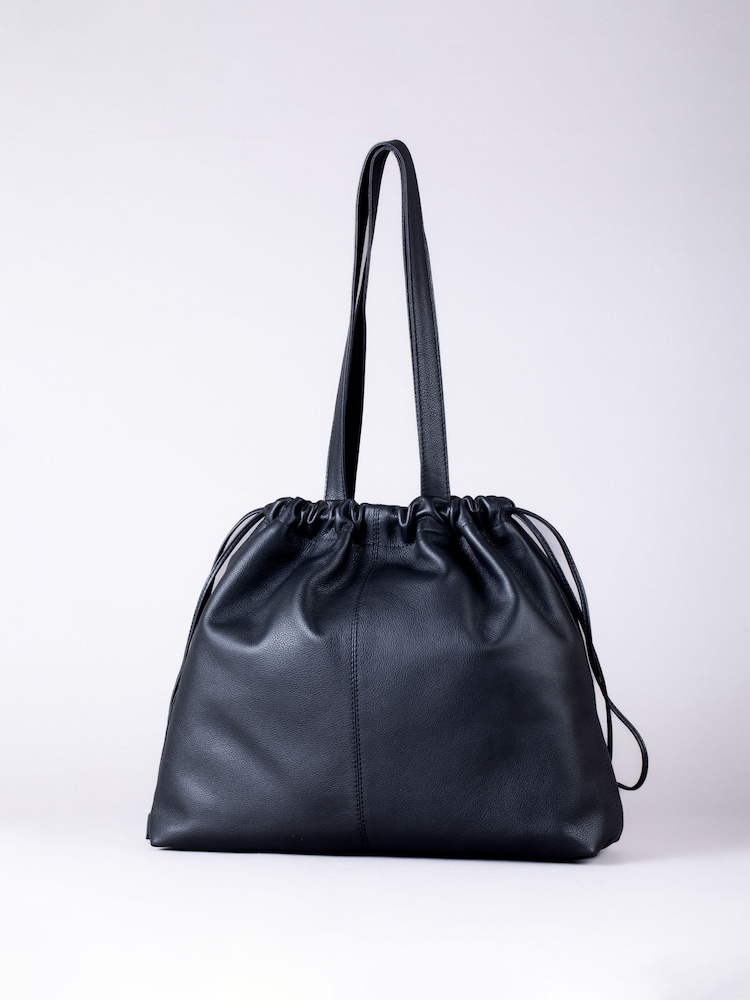 Negro - Lakeland Leather Eskrigg Drawstring Tote Bag - Imagen 2 de 5