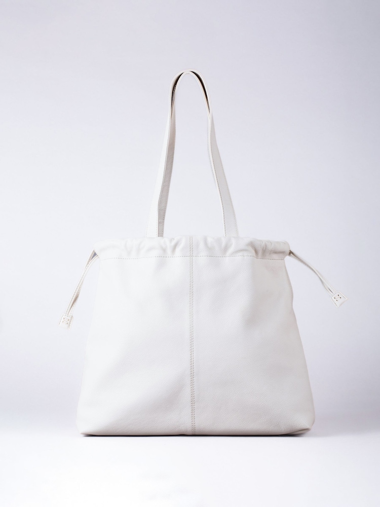 Lakeland Leather Parchment Eskrigg Drawstring Tote Bag - Image 2 of 5
