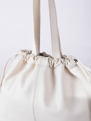 Lakeland Leather Parchment Eskrigg Drawstring Tote Bag - Image 4 of 5